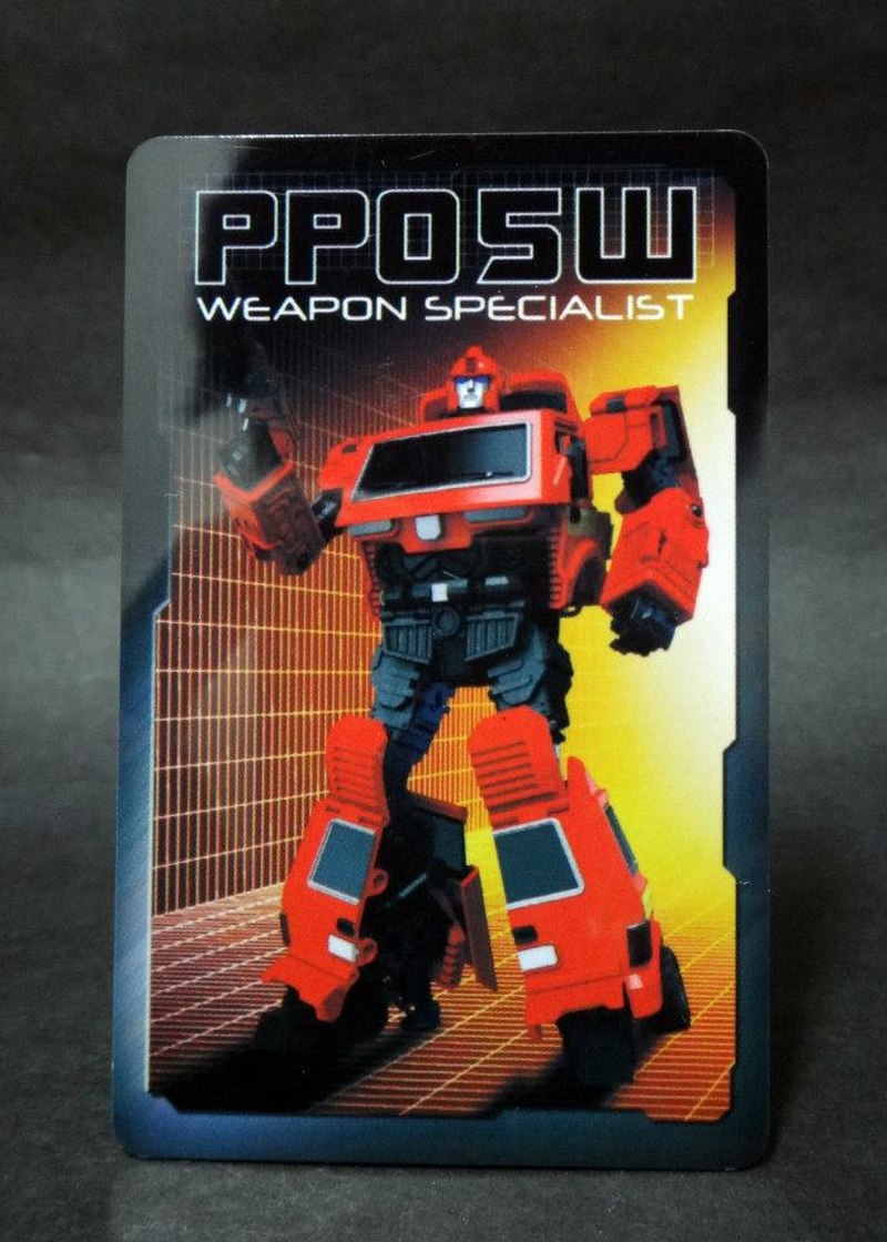 In-Hand Images iGear Toys PP05W Weapon Specialist - Ultimate NOT